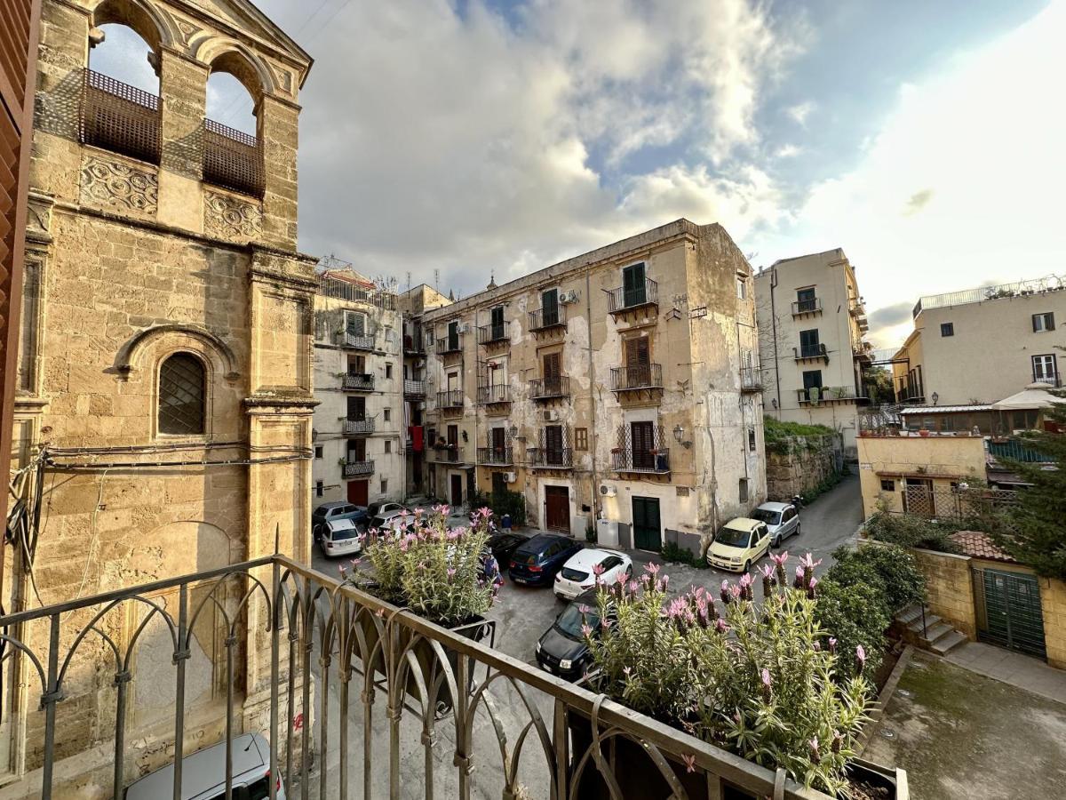 Casa Guilla_Alla Cattedrale パレルモ エクステリア 写真