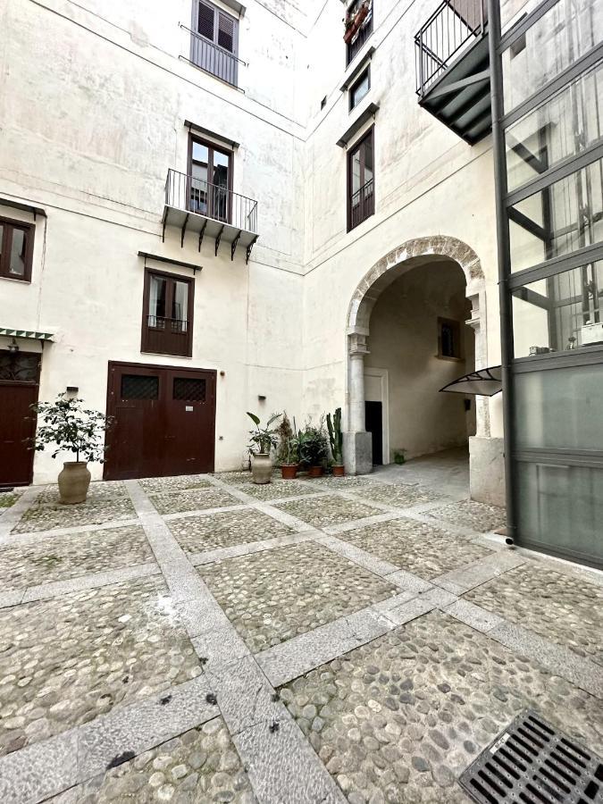 Casa Guilla_Alla Cattedrale パレルモ エクステリア 写真