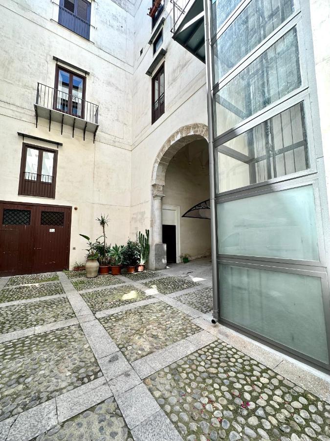 Casa Guilla_Alla Cattedrale パレルモ エクステリア 写真